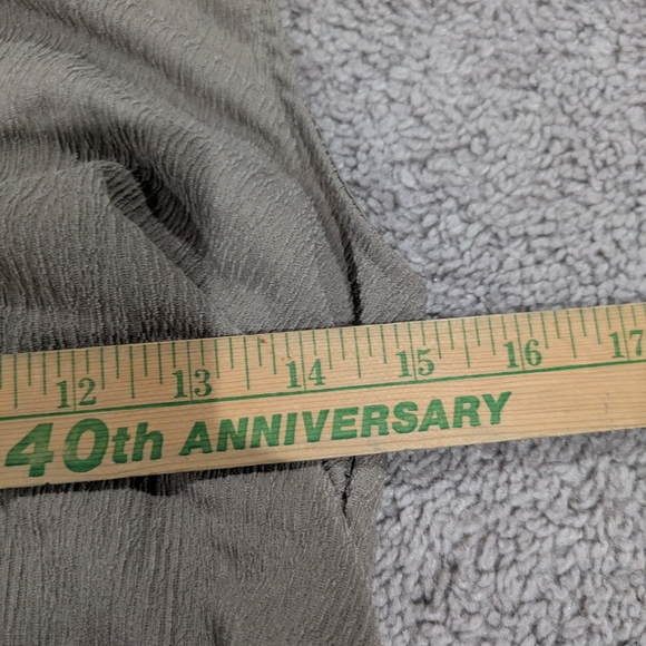 H&M Taupe Grey Brown Sleeveless Top Size Small - Picture 4 of 12